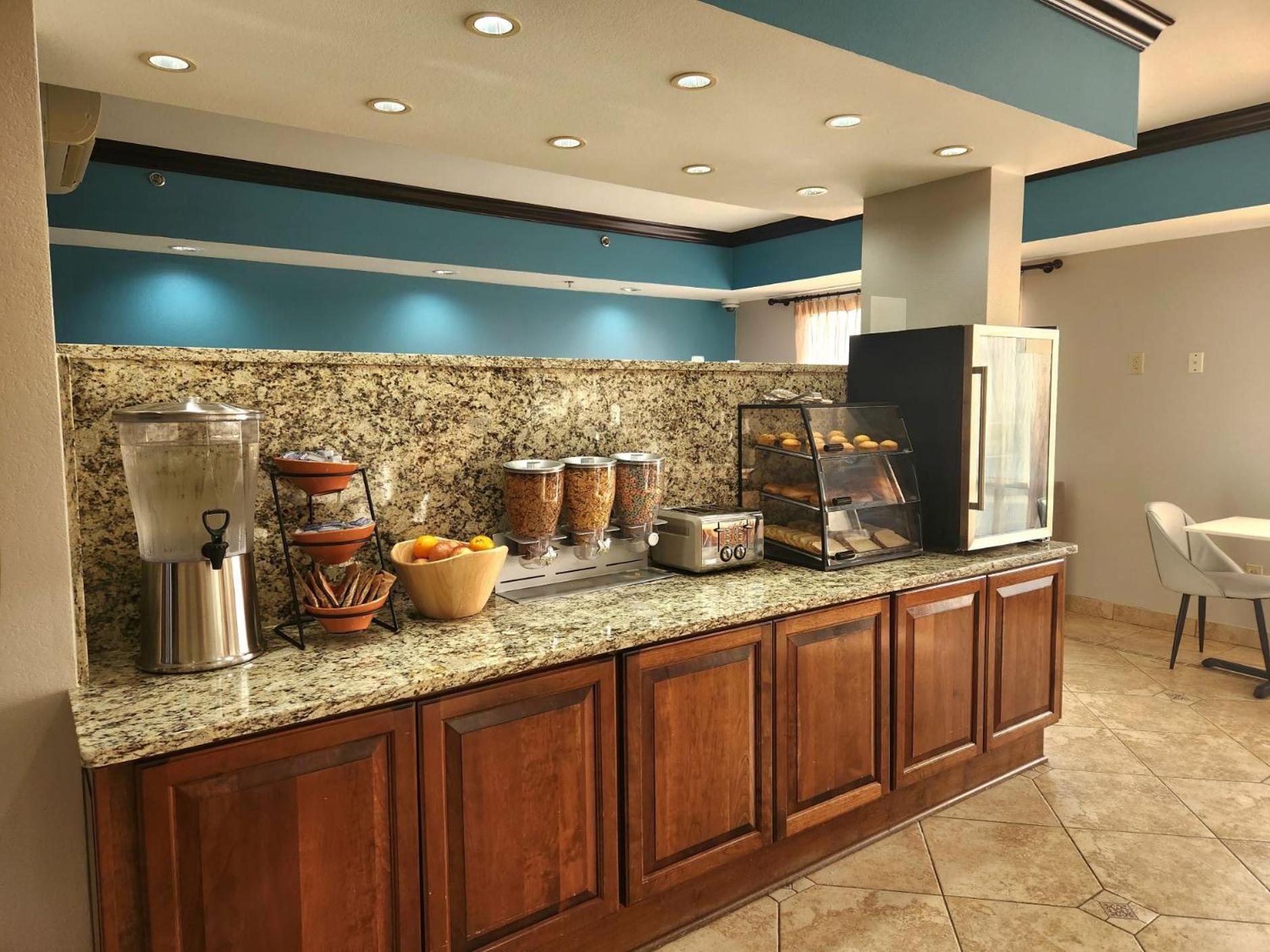 Days Inn By Wyndham Baton Rouge I-10 Prairieville Zewnętrze zdjęcie