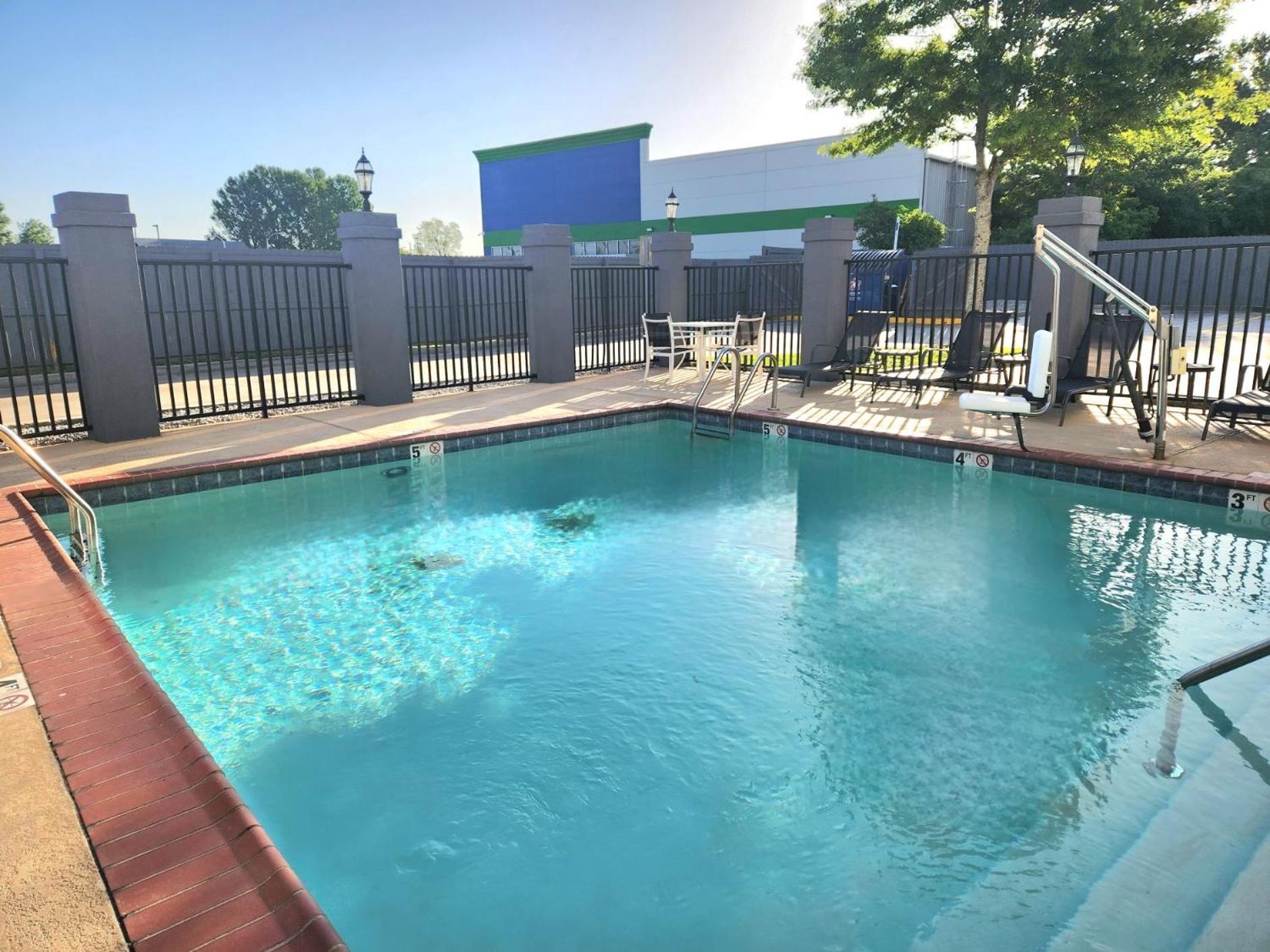Days Inn By Wyndham Baton Rouge I-10 Prairieville Zewnętrze zdjęcie